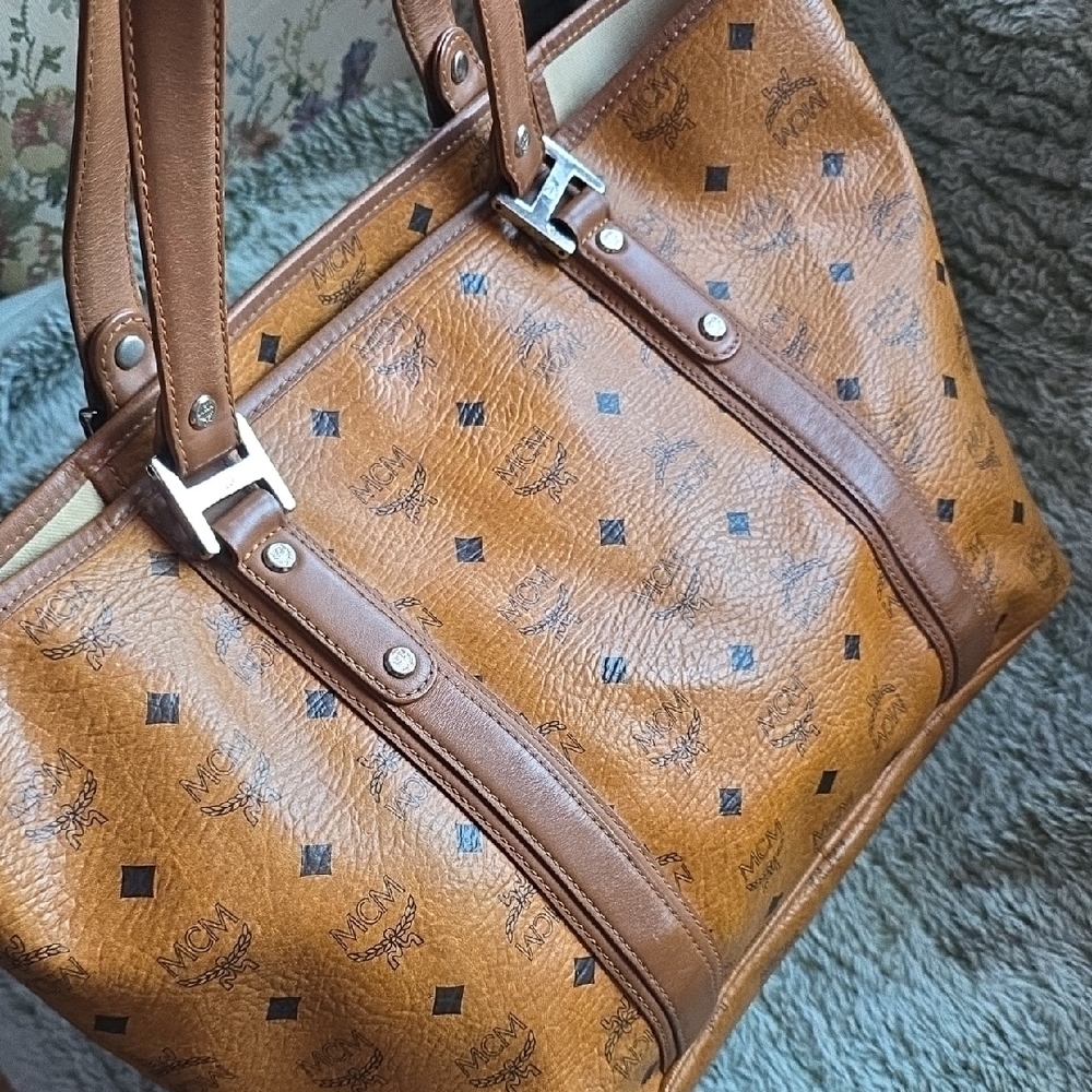 MCM Cognac Visetos Tote Bag - Picture 4 of 14